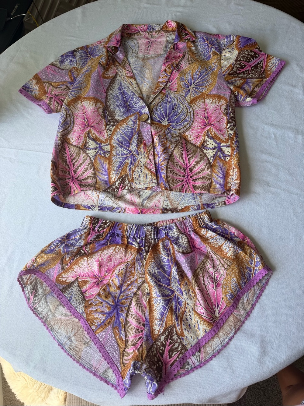 Women's Two-Piece Leaf-Print Sleep Set in Pink & Purple